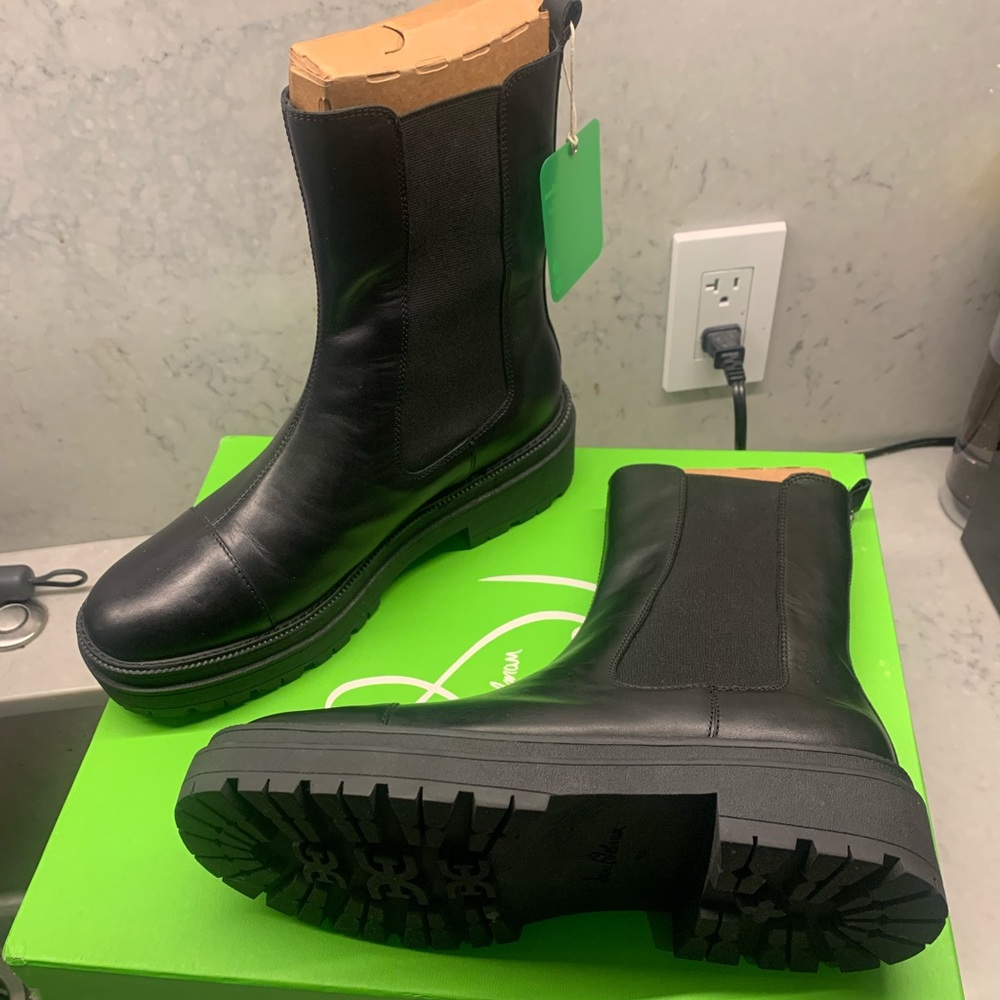 Sam Edelman Wellington Chelsea Boot black 9.5 NWT lug sole lugged